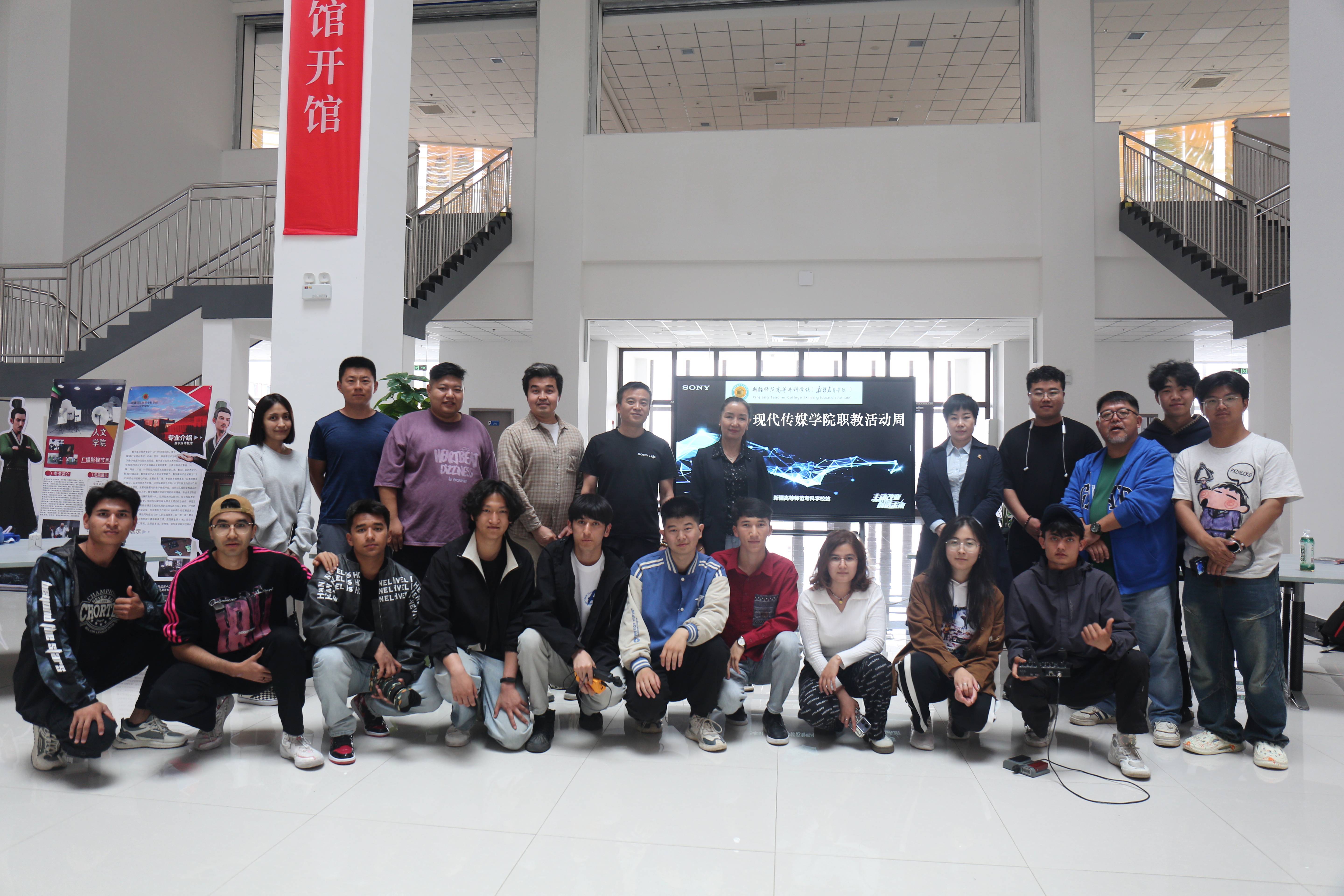 e7e1685091.jpg e7e1685091.jpg