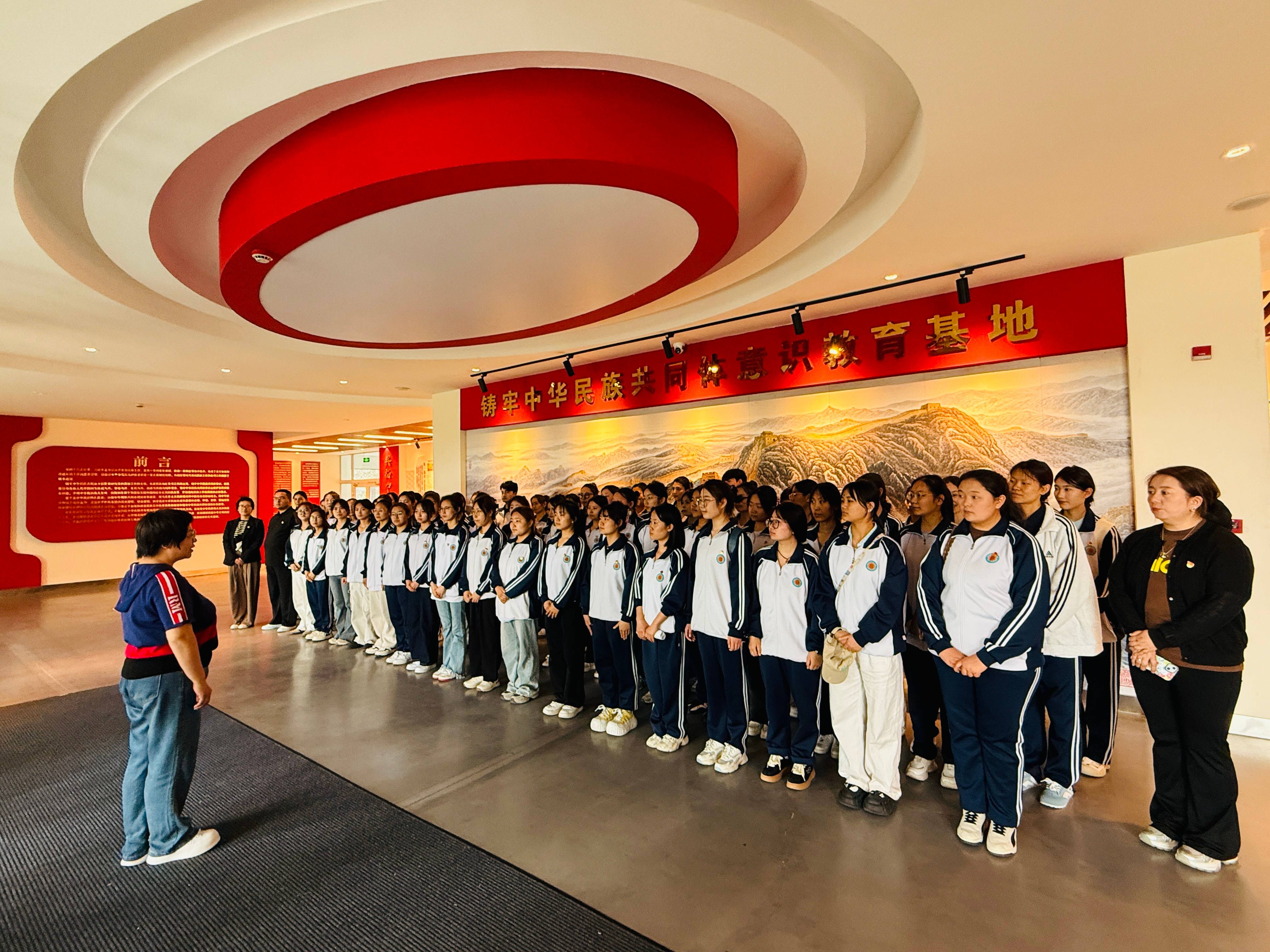 6e3053765f.jpg 6e3053765f.jpg