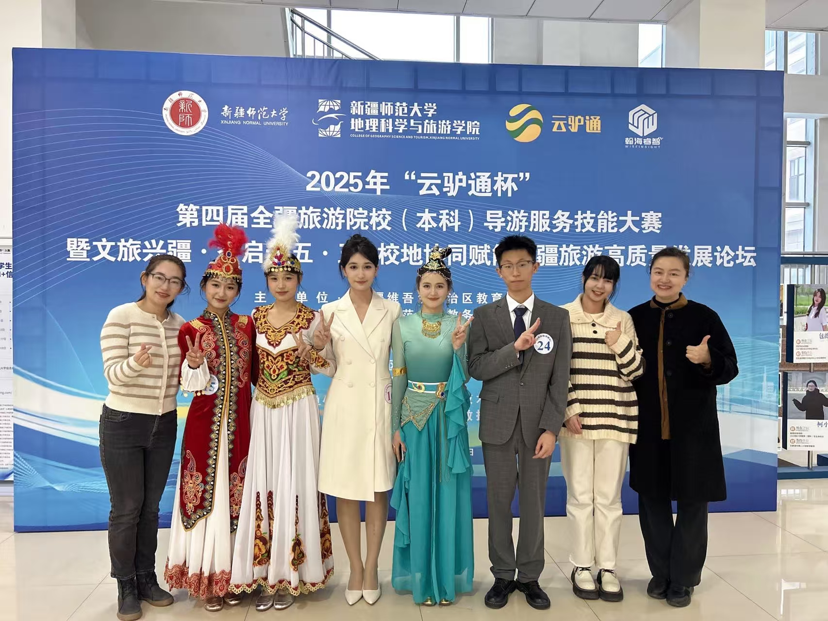 8a52d14c4b.jpg 8a52d14c4b.jpg