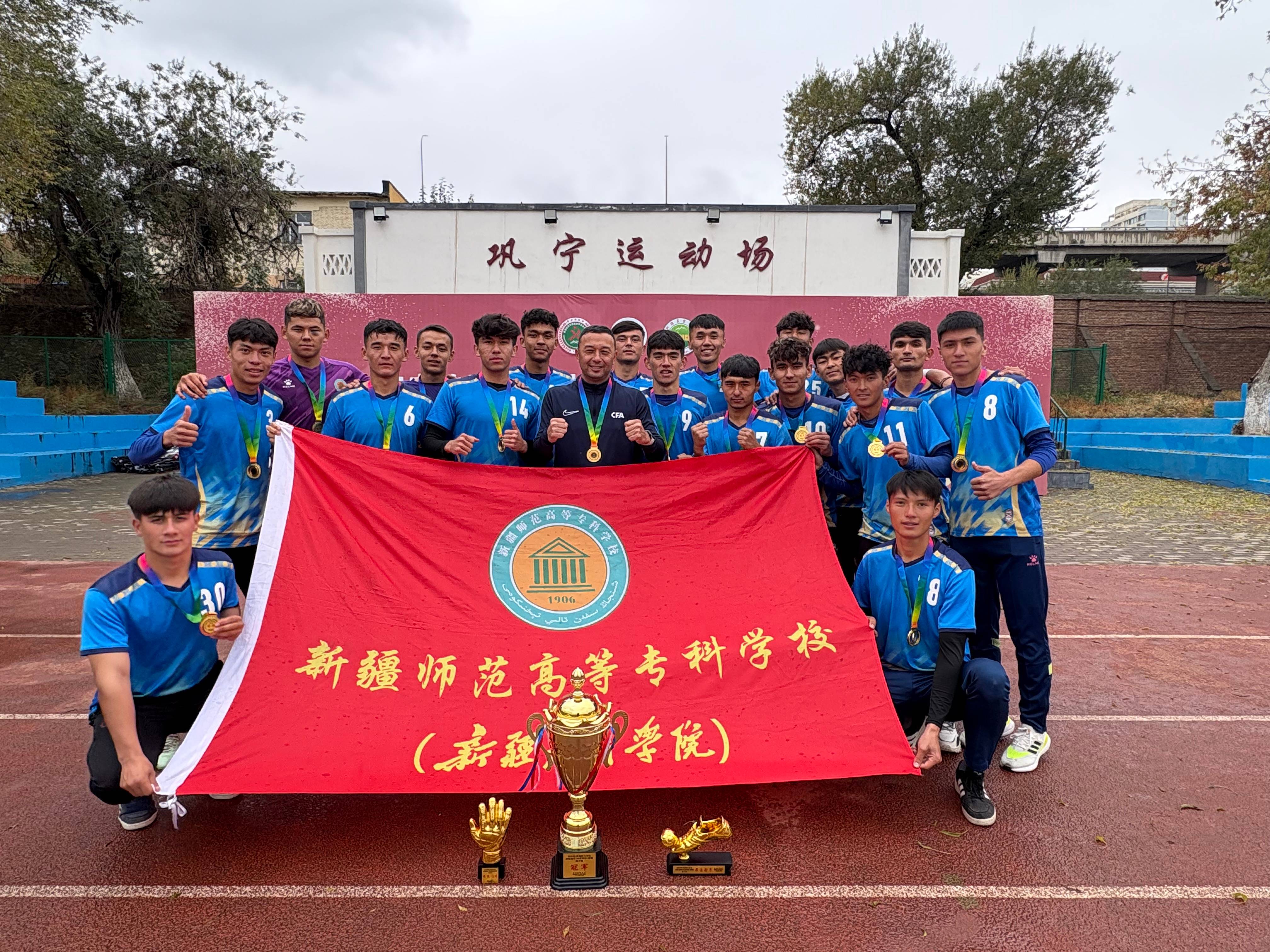 5534641d93.jpg 5534641d93.jpg