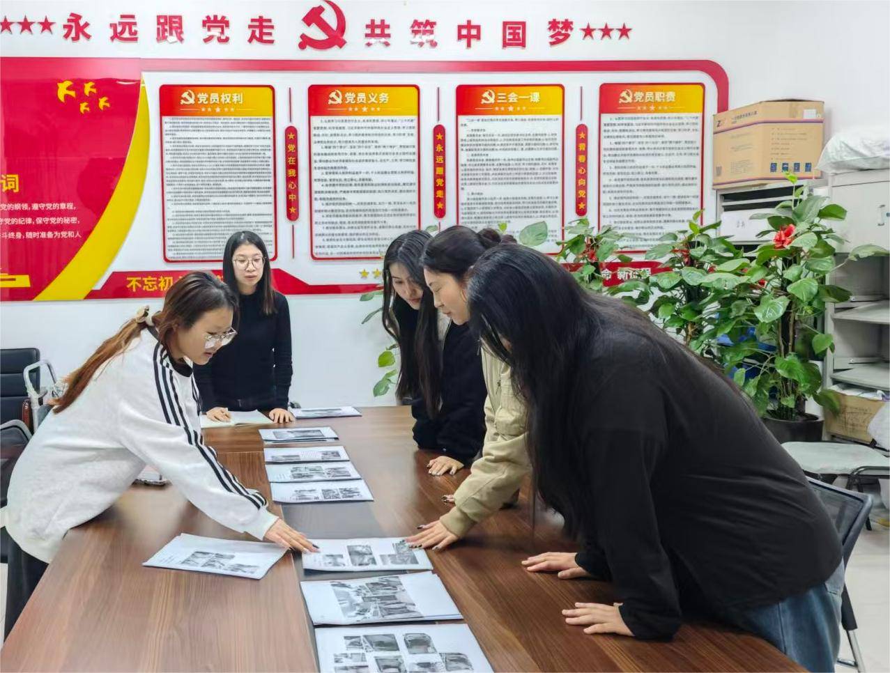 7249e357d4.jpg 7249e357d4.jpg