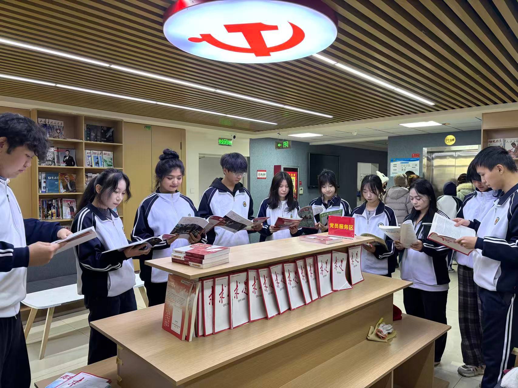 0a8747d51e.jpg 0a8747d51e.jpg